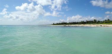 Dreams-Resort-und-Spa-Tulum, Strand-Panorama_H600Px